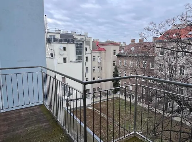 Sunny 1br With Terrace Near Schoenbrunn * Vienne